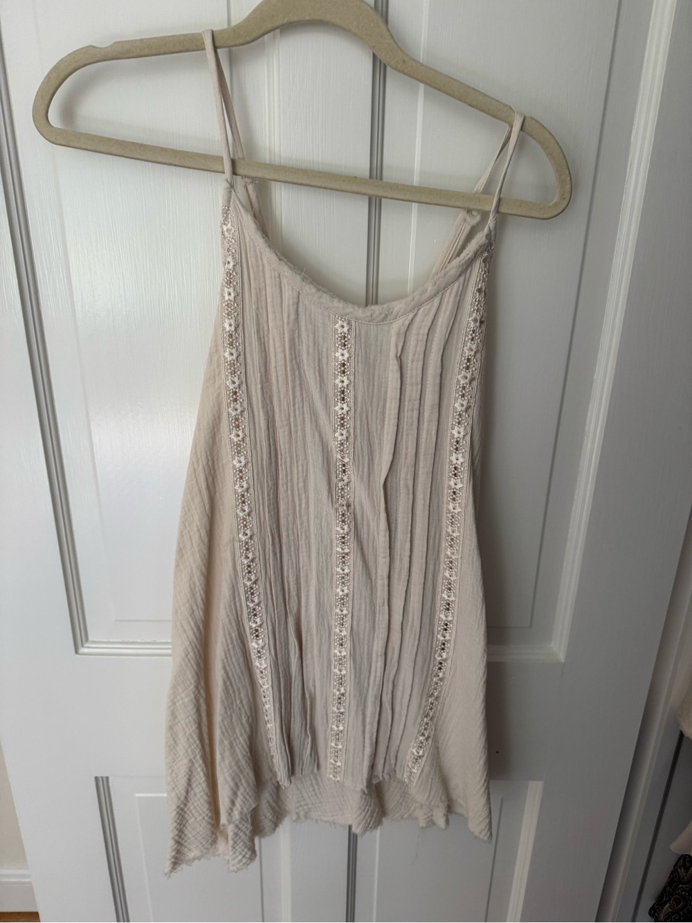 Canon Cream Lace-Trim Spaghetti Strap Camisole